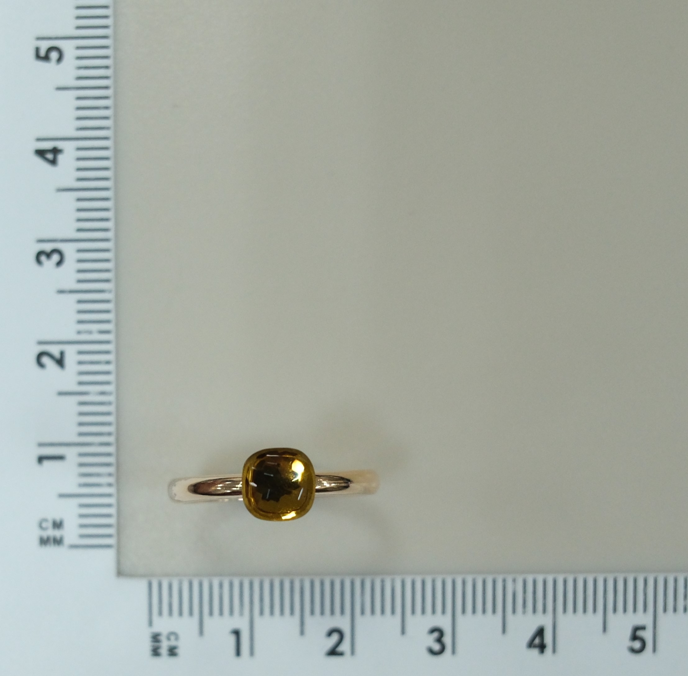 Серебряное кольцо с цитрином